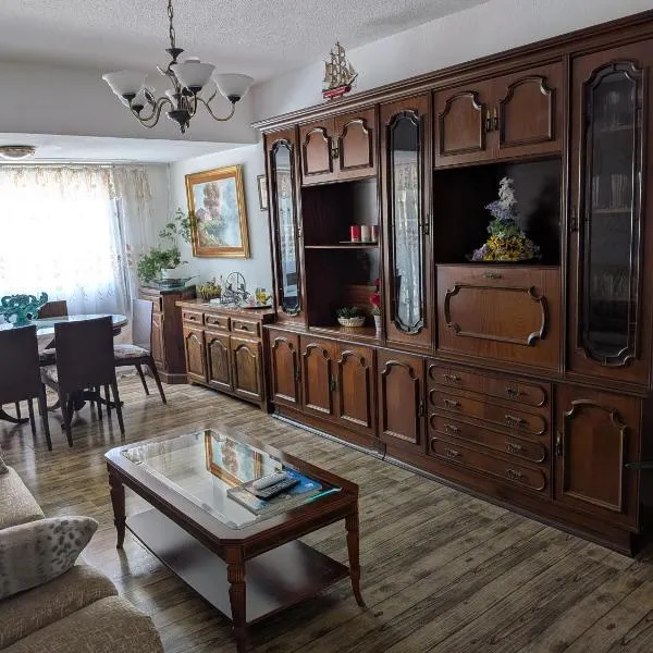 Apartamento Cuatro Caminos Calpe, hotel in Calpe