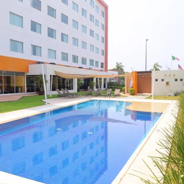 Hampton Inn & Suites by Hilton Paraiso, hotel em Paraíso