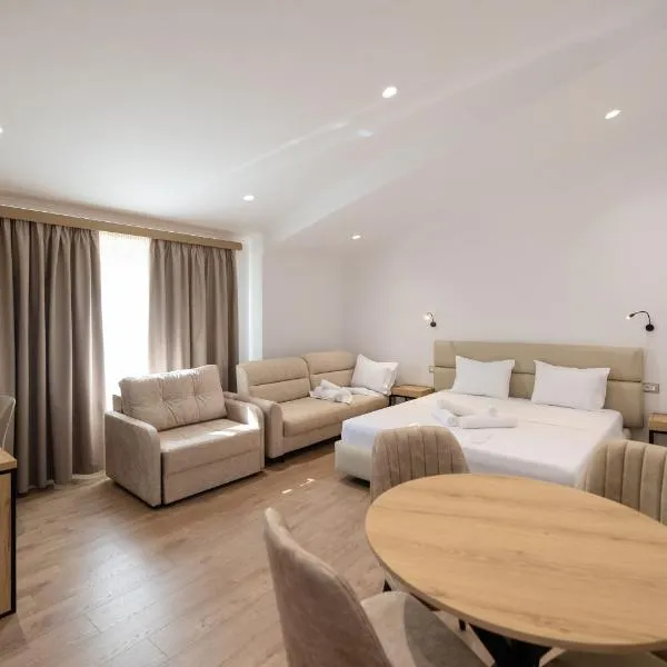 Vlorë में, होटल Hotel Petro