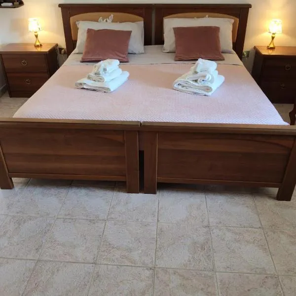 Domus MiTo, hotel en Monte SantʼAngelo