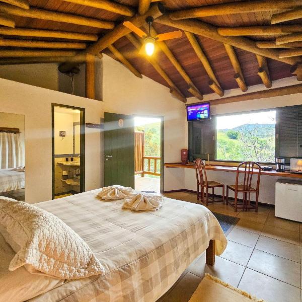 Chalé p/ casal com lareira, sauna e piscina