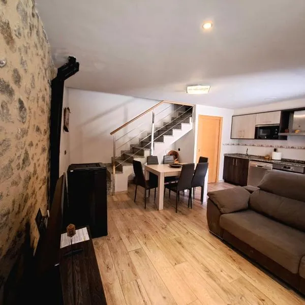 Casa Rural Tarayuela, hotel in Cantavieja