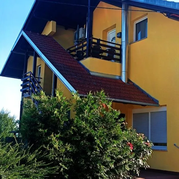 Apartment Petra Zabok Horizon Suite，札博克的飯店