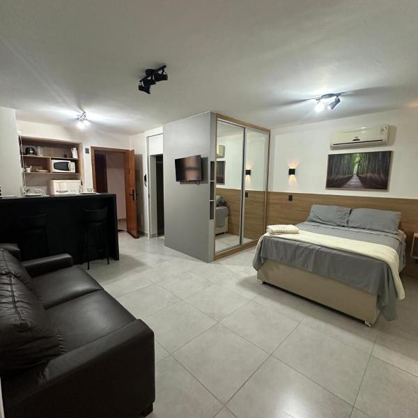 Um lindo flat pertinho do lago
