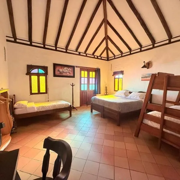 Hotel El Peregrino De La Villa, hotel v mestu Villa de Leyva
