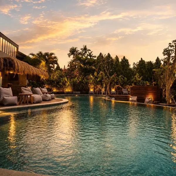 White Penny Hostel, hotel di Seminyak