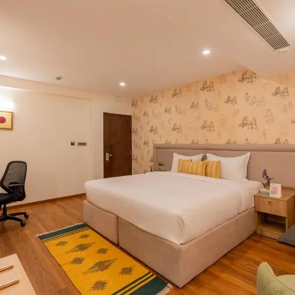 Fernwood Part of StayVista - Hebbal bengaluru, Hotel in Bangalore