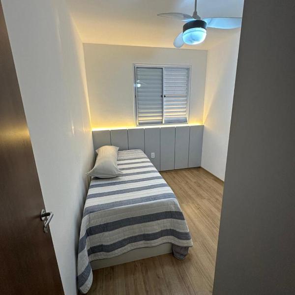 Apartamento aconchegante e bem localizado