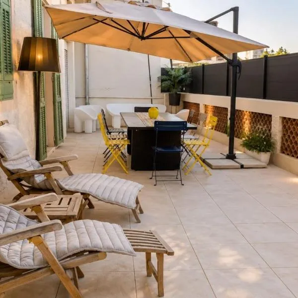Sunset Villa atypical with air conditioning, hotell i Nice