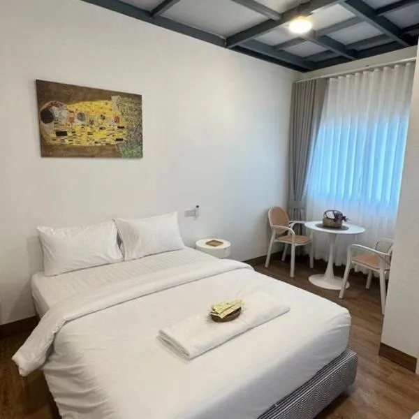 Malina Guesthouse, hotel in Ko Phangan