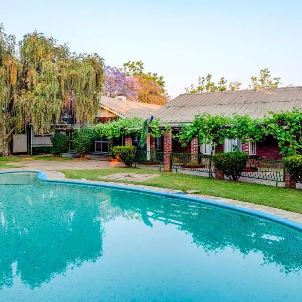 Kadoma Hotel & Conference Centre, hotel in Kadoma