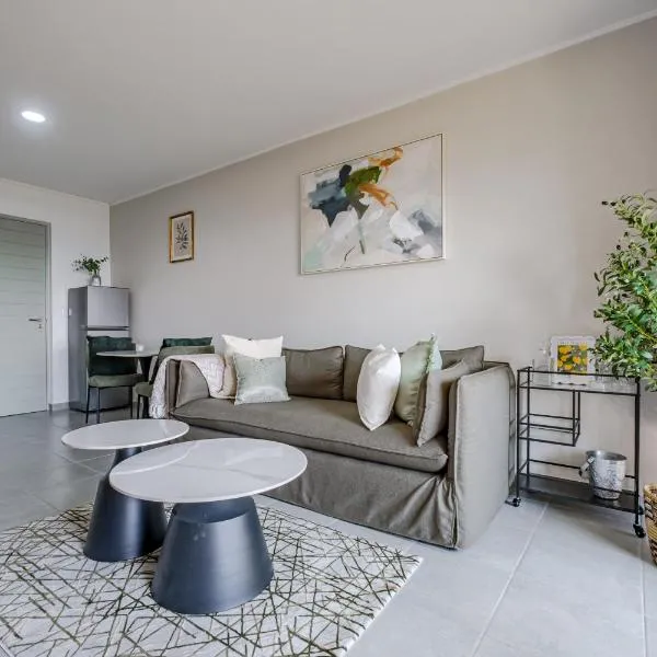 Ballito on the Hills 16، فندق في شاطئ شيفيلد