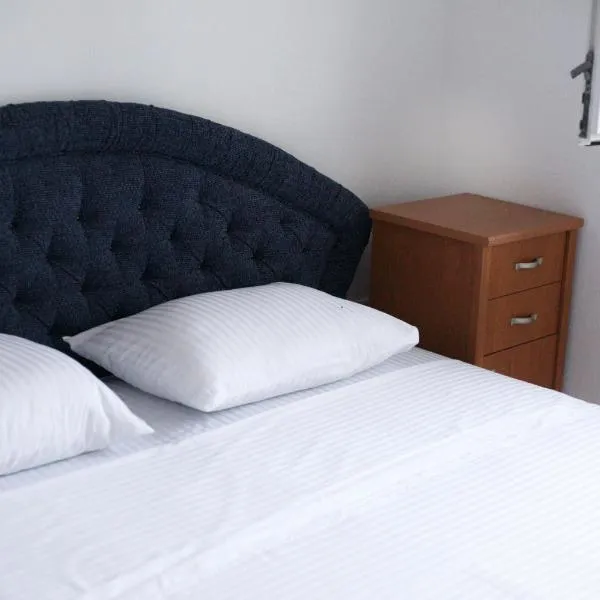 Apartman Vujović Orahovac, hotel in Trstenik