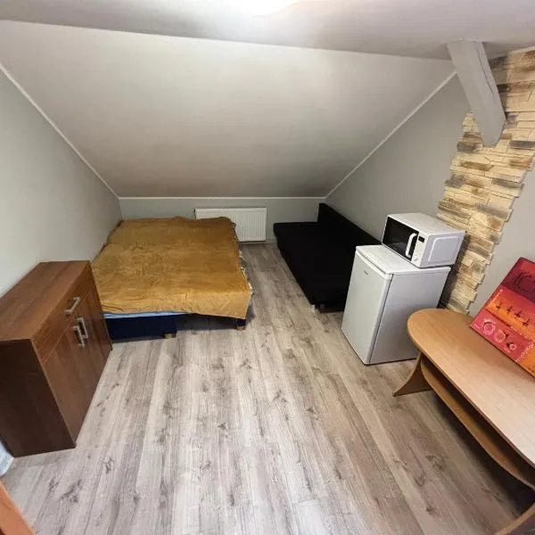 Pokoje Gościnne Błękitna Fala 2, hotel v destinácii Osłonino