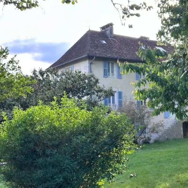 Maison Anthelme - The apartment for 4 to 6 people, hotel en Culoz