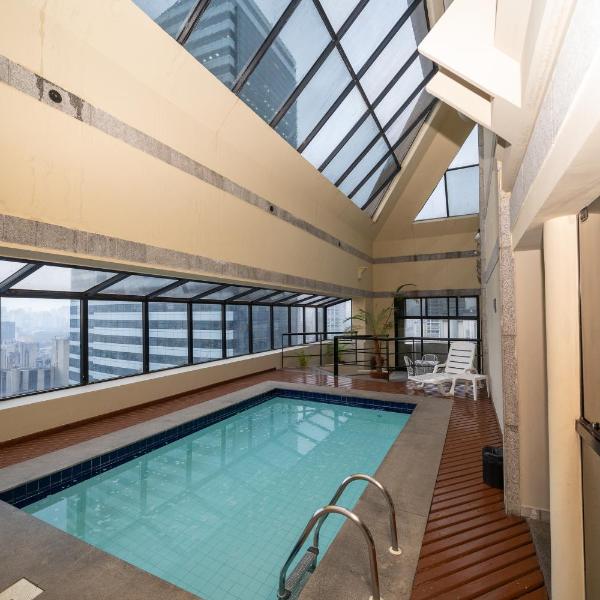 Flat Próximo WTC, Piscina e Garagem, Check-in 24h