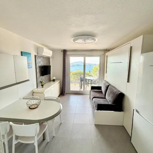 Studio cabine vue mer, hotel in Banyuls-sur-Mer