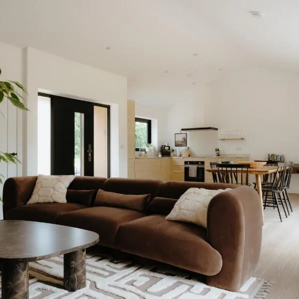 Baldslow Barn & Stables Boutique Holiday Lets: Sedlescombe şehrinde bir otel