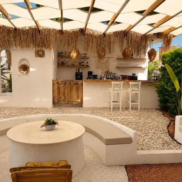 Nueva Cunda – hotel w mieście Ayvalık