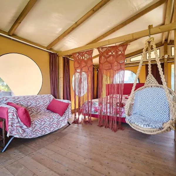 Tenda Glamping vicino al mare、ピオンビーノのホテル