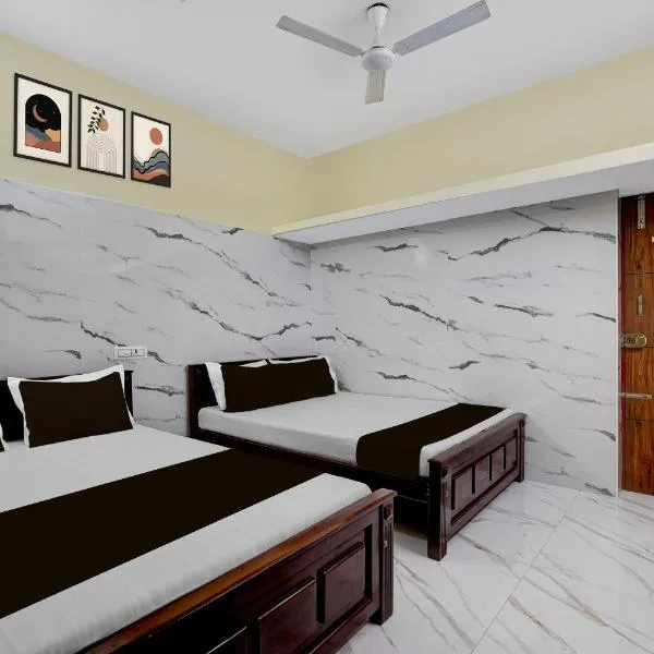 Hotel O RR Residency, hotel sa Vishāram