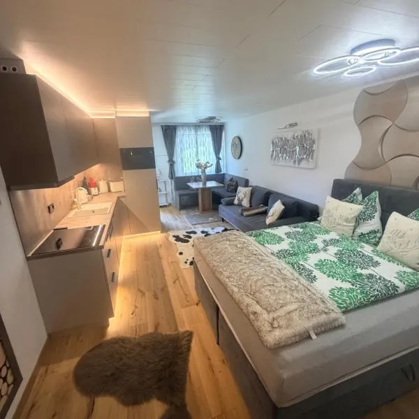 Emerald Alpine Apartment Seefeld, ξενοδοχείο στο Ζέεφελντ, Τιρόλο