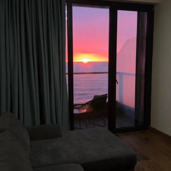 Go Bamboo Beach Apartments، فندق في تسيكهيسدزيري