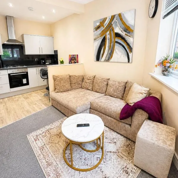 SwankyApartmentNearM5withParking โรงแรมในโอลด์เบอรี