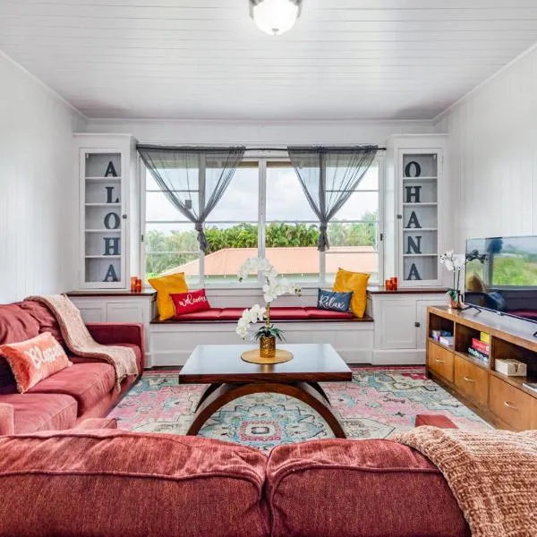YOUR HILO HOMEBASE - Lovely 3 Bedroom in Heart of Hilo with AC!, hotel v mestu Hilo
