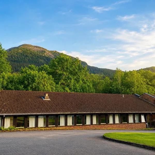 Lindum Hotell, hotel i Suldalsosen