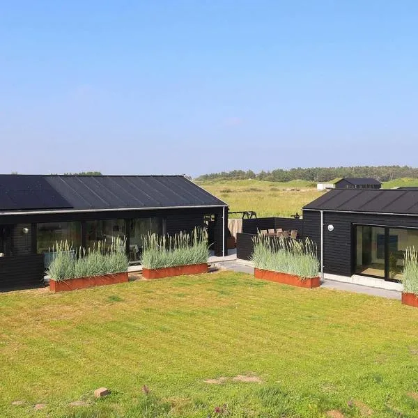 5 star holiday home in Hirtshals-By Traum, hotell i Hirtshals