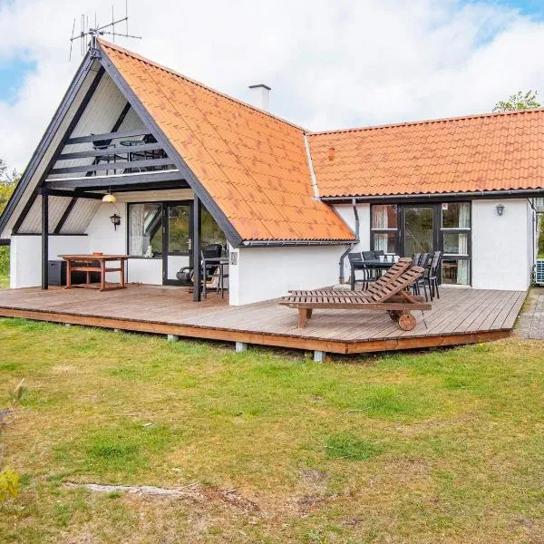 6 person holiday home in Skjern-By Traum, hotel u gradu Skjern