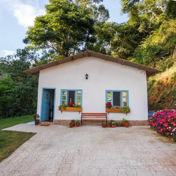 Little Blue House, Hotel in Santa Teresa