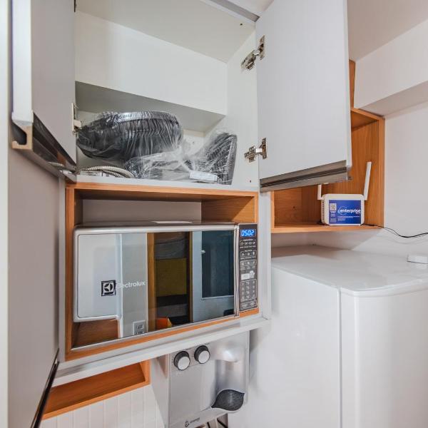QeS varanda, ar, wifi, tv, Rooftop a 200m praia! VIP stay! - Foto 3