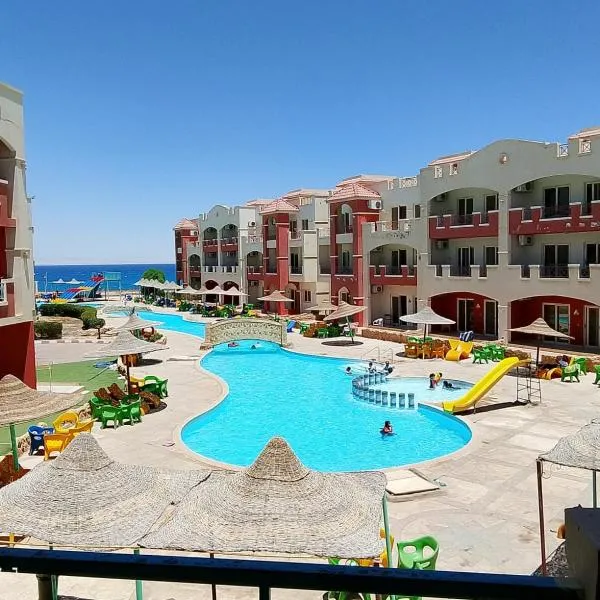 La Sirena Hotel & Resort - Families only, hotel in Ain Sokhna