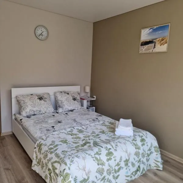 Sunny Place 32، فندق في جيودكرانتي