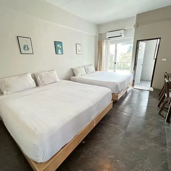 Comfy hotel Bay87, hotel a Lat Krabang