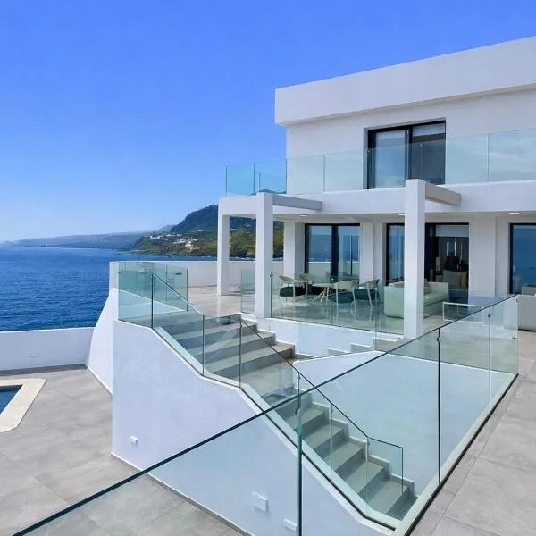 Atlantico One Oceanfront Luxury Villa & Heated Pool โรงแรมในLas Aguas