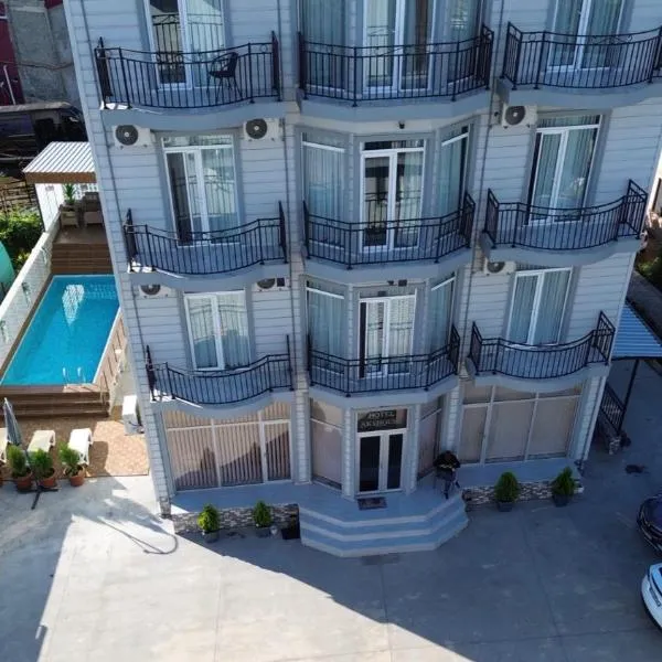 SkyHouse Batumi, hotel a Batumi