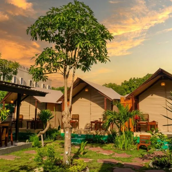 Kura Kura Glamping Gili Trawangan: Gili Trawangan şehrinde bir otel