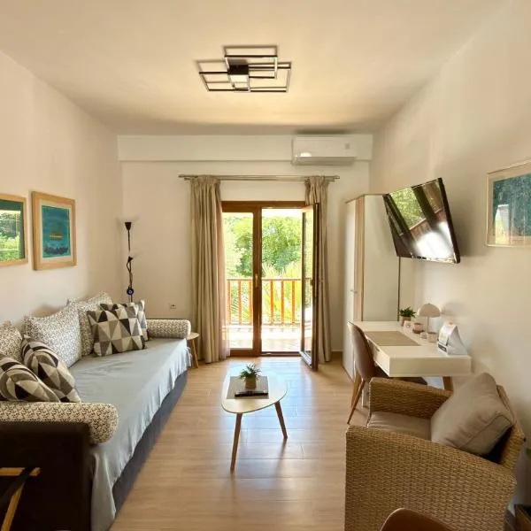 Edem Haven Luxury Apartment, hotel u gradu 'Skála Foúrkas'