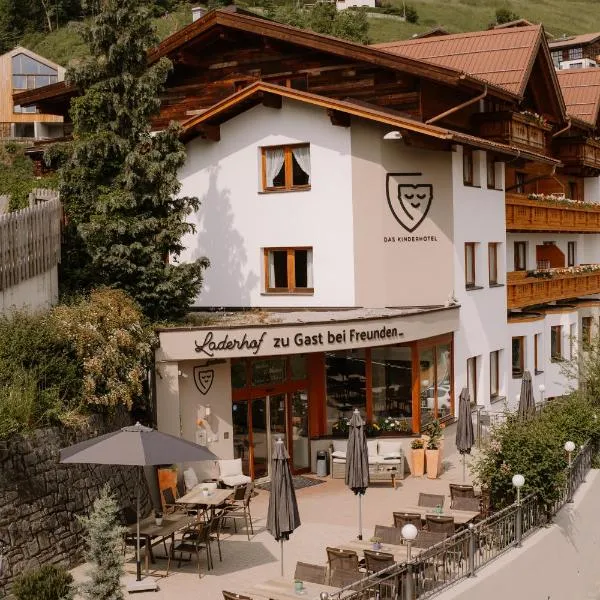 Kinderhotel Laderhof, hotel a Ladis