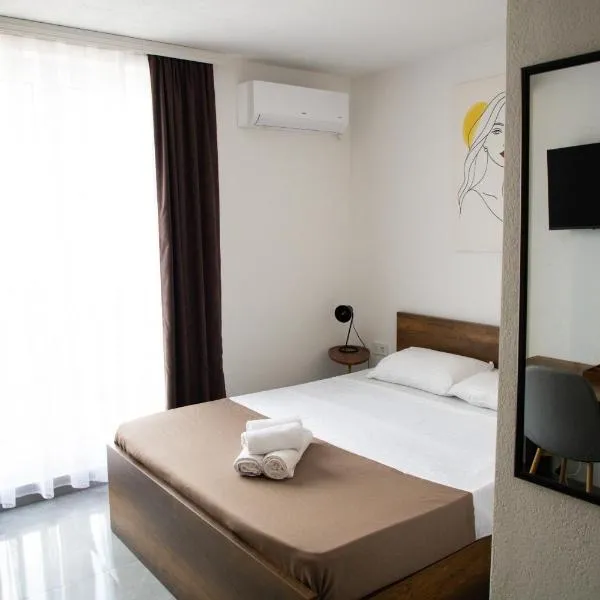 Nuvelle Boutique Hotel, viešbutis mieste Prizrenas