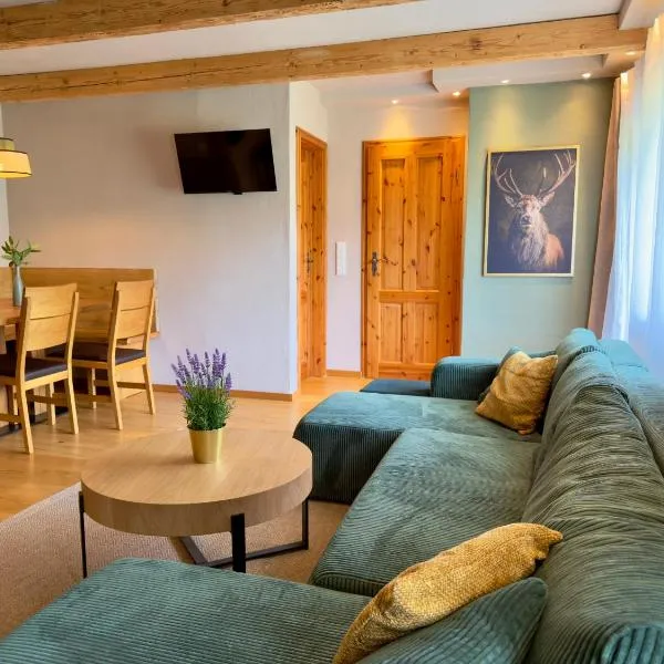 Reitblick Chalet - Boutique Apartment mit Bergblick, khách sạn ở Reit im Winkl