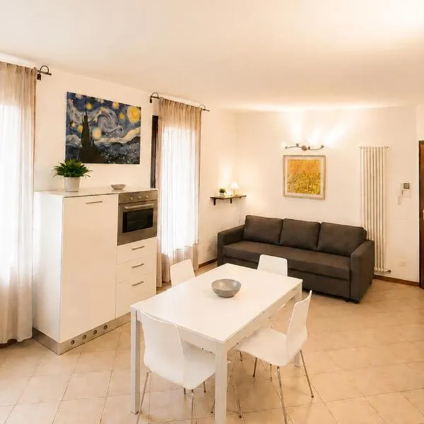 La Casa di Martina, hotel em Fiumicello