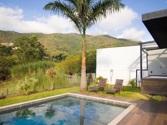 Piscina aquecida, Jacuzzi e Vista da Pedra Grande - Foto 4