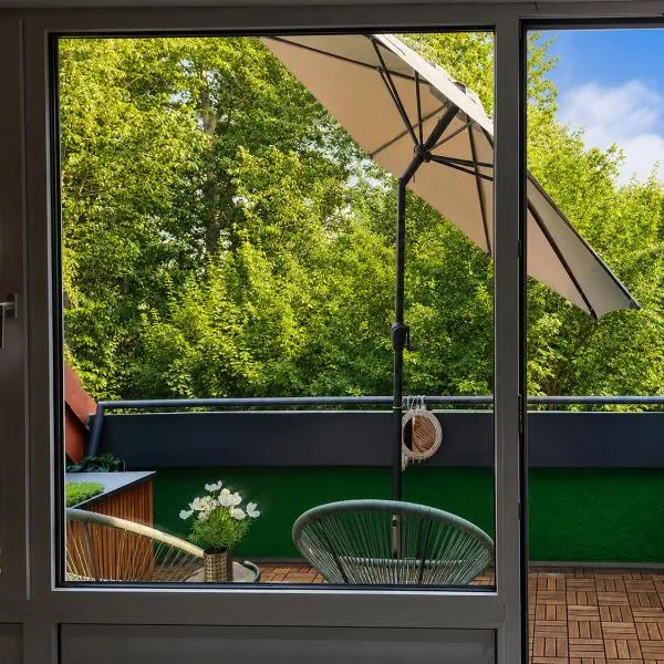 Ruhe Oase Steinhöfel - Balkon, Naturblick, Design-Maisonette-Apartment - nahe Fürstenwalde-Spree, ξενοδοχείο σε Steinhöfel