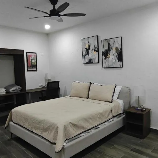 All In Suites, hotel in Saltillo
