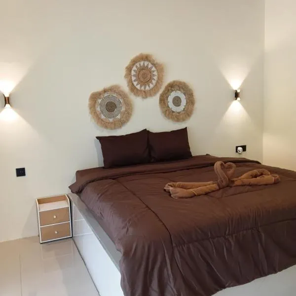 VIA Homestay 1, hotel in Kuta Lombok