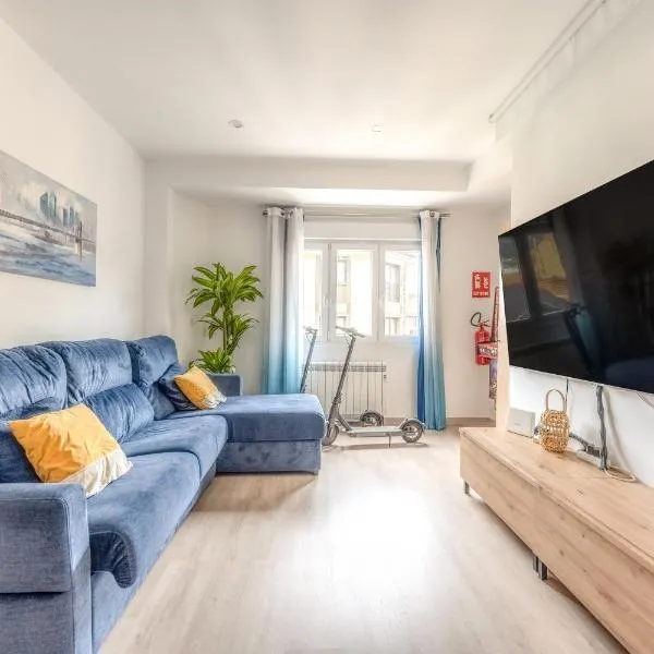 LUJO Proyector, Maquina Arcade, Wifi y Patinetes, viešbutis mieste Ovjedas